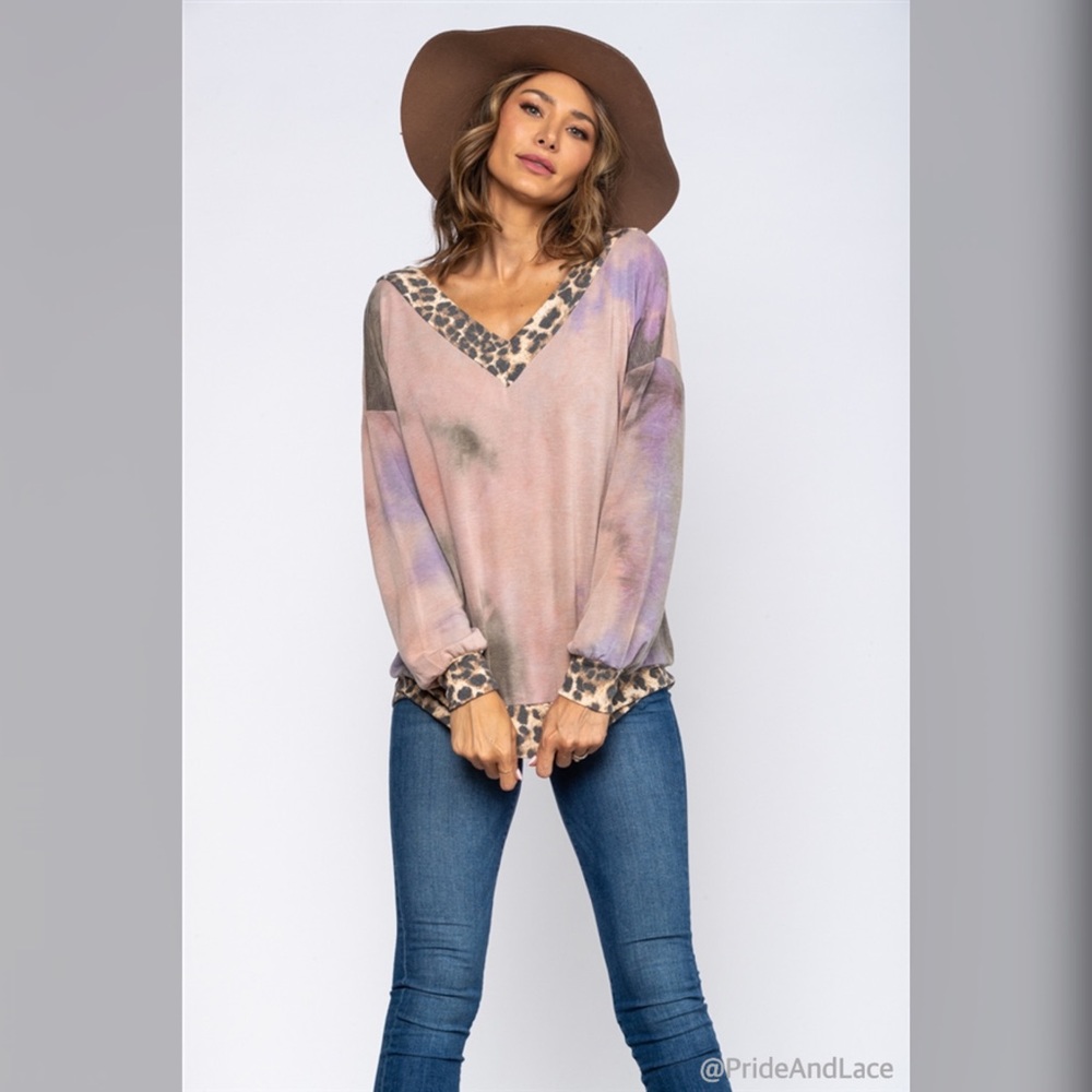 LAST 2️⃣ MAUVE LILAC TIE DYE ANIMAL PRINT KNIT TOP